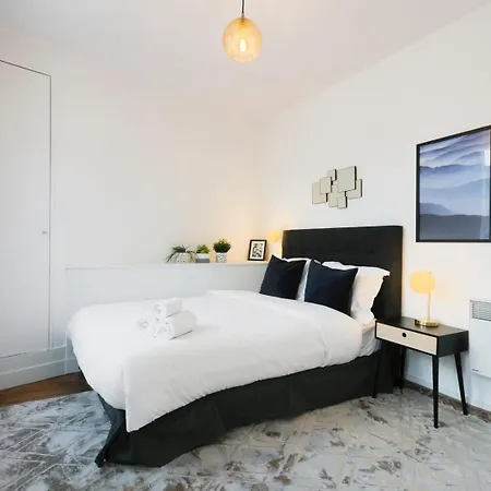 Bnbnook - Cozy 1br Steps From Notre-dame & Seine Lägenhet