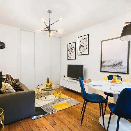 Bnbnook - Cozy 1br Steps From Notre-dame & Seine *