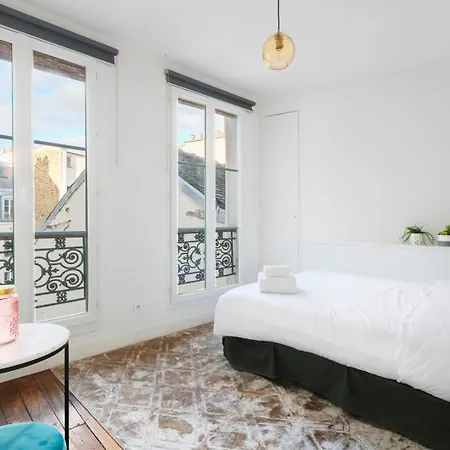 Bnbnook - Cozy 1br Steps From Notre-dame & Seine * Paris